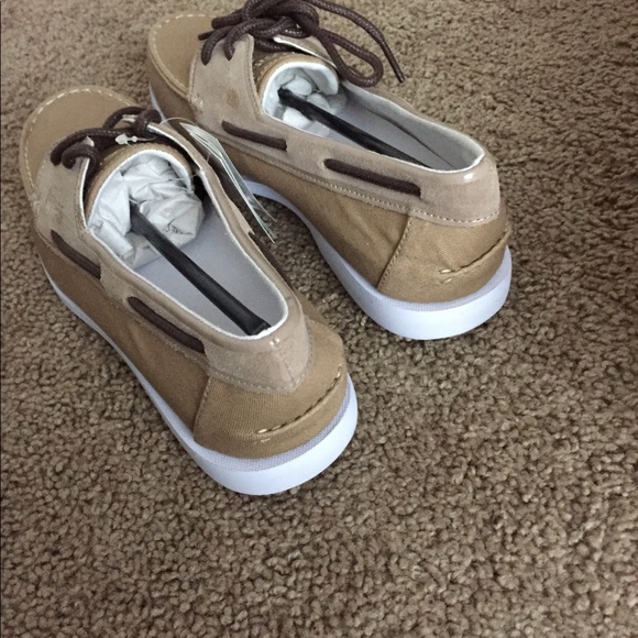 NWT Lacoste casual boat shoes size 8 Men’s - Picture 6 of 8